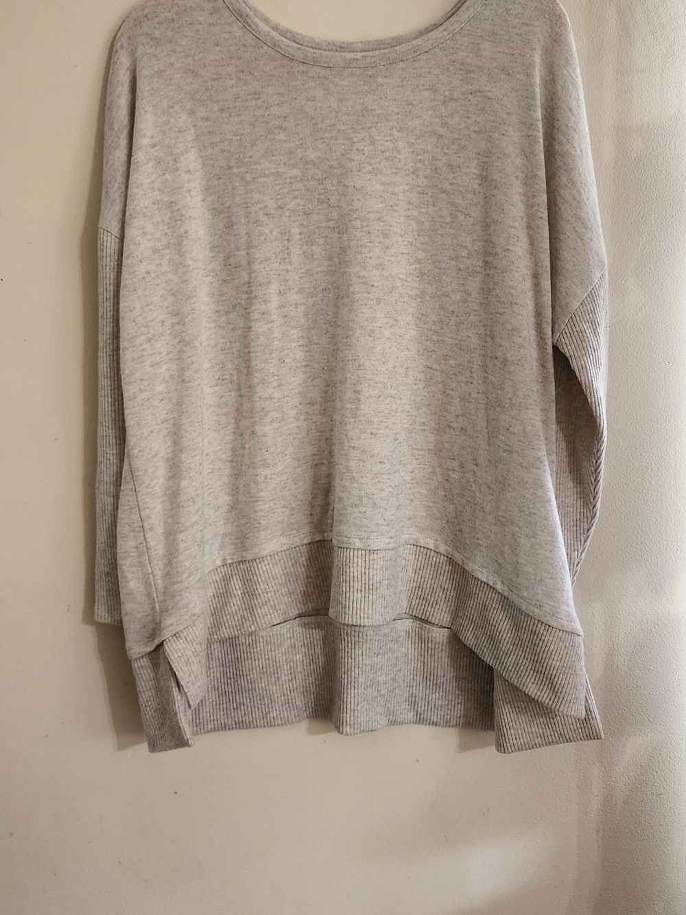 Cupio Woman Oatmeal Heathered Knit Long Sleeve Oversized Pullover Top 2X NWT